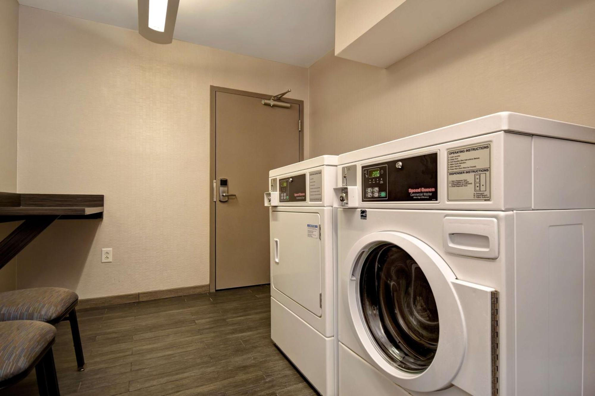 Hampton Inn & Suites Columbia South Fort Meade Area Εξωτερικό φωτογραφία